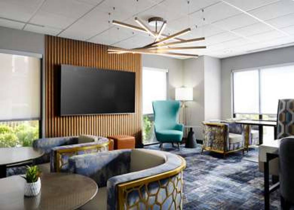 Hampton Inn &amp; Suites Dallas-DFW ARPT W-SH 183 4