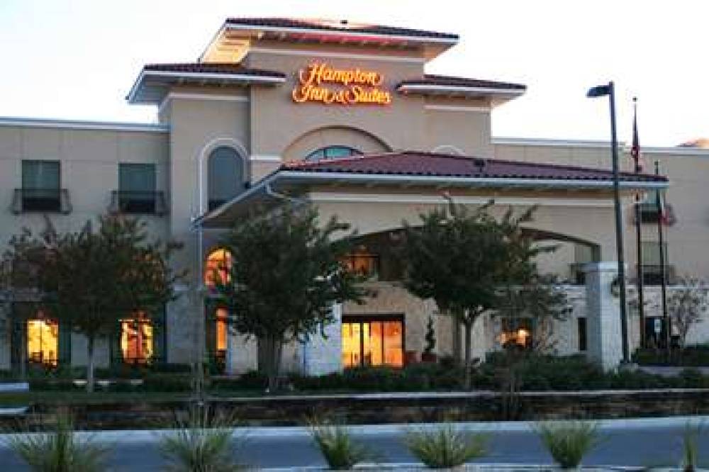 Hampton Inn &amp; Suites Del Rio 1