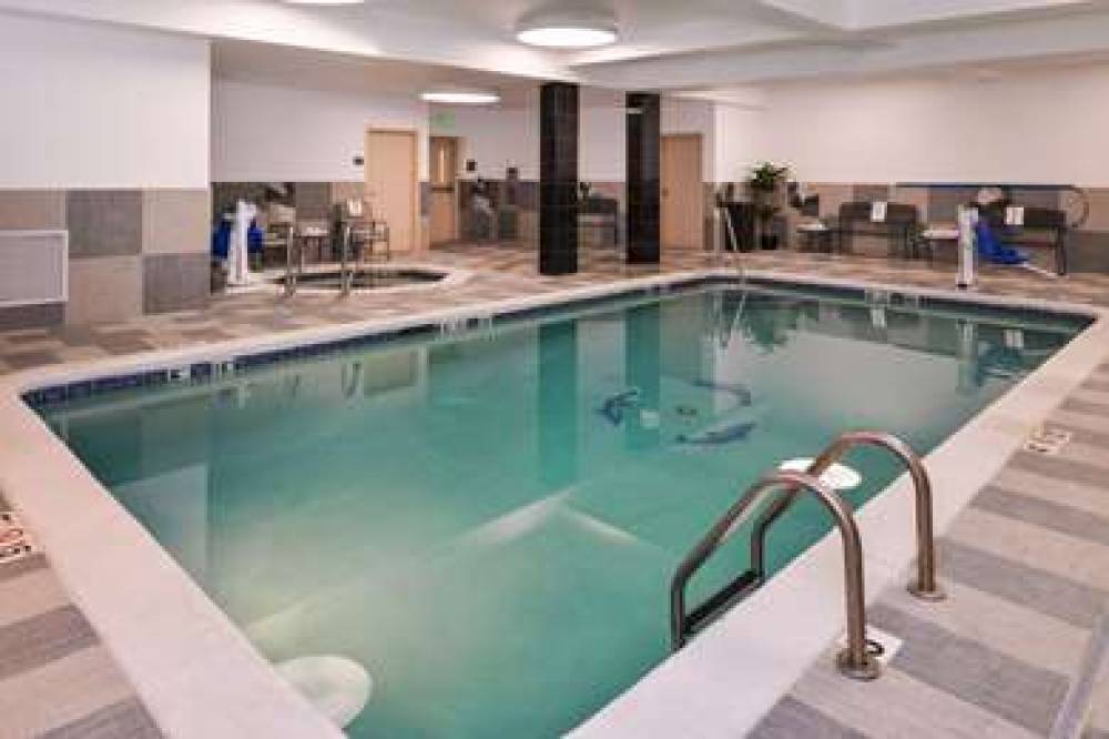 Hampton Inn &amp; Suites Denver-Speer Boulevard 5