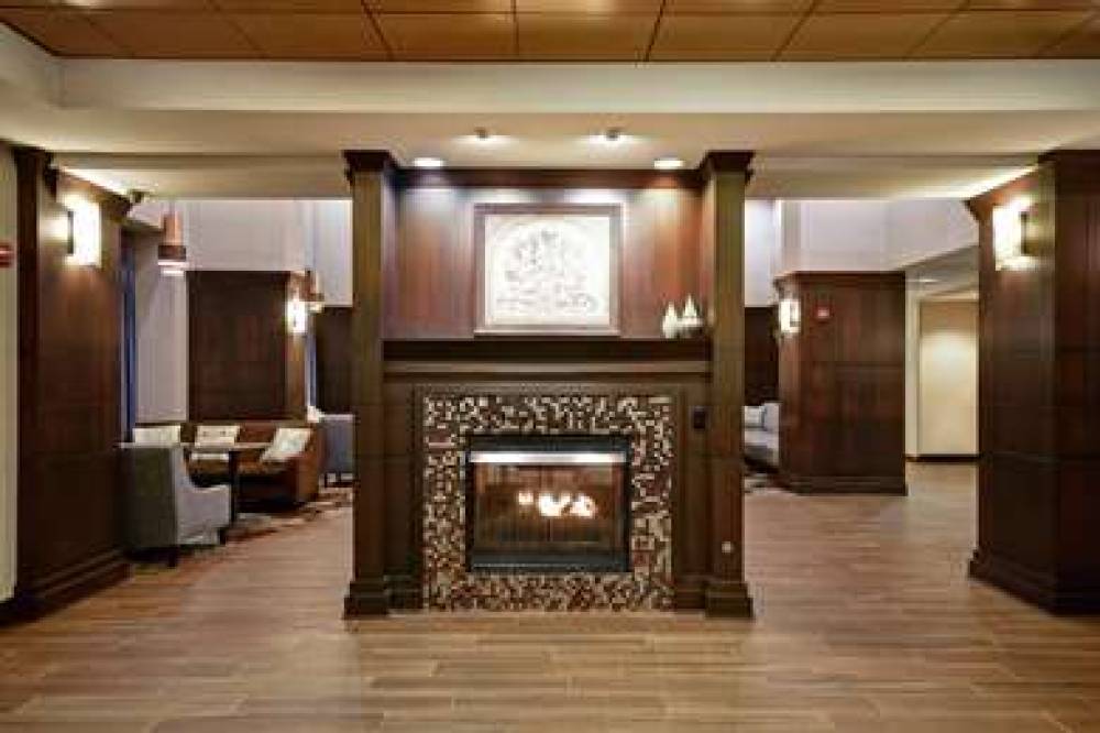 Hampton Inn &amp; Suites Detroit-Canton 9