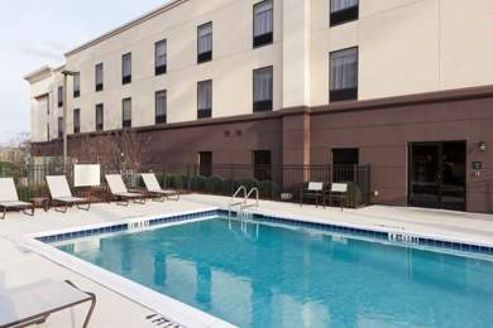 Hampton Inn &amp; Suites Dothan 5