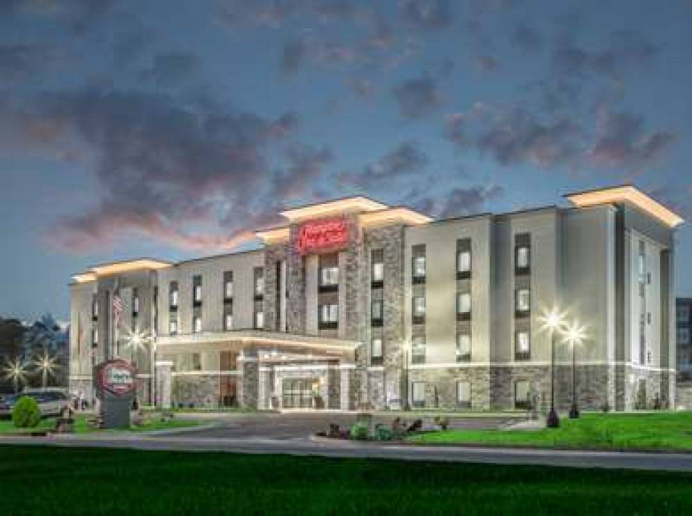 Hampton Inn &amp; Suites Dublin 1