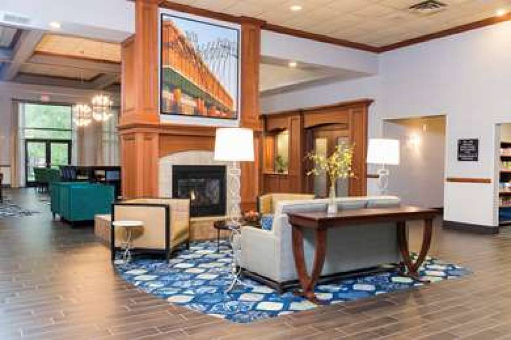 Hampton Inn &amp; Suites East Lansing Okemos 2