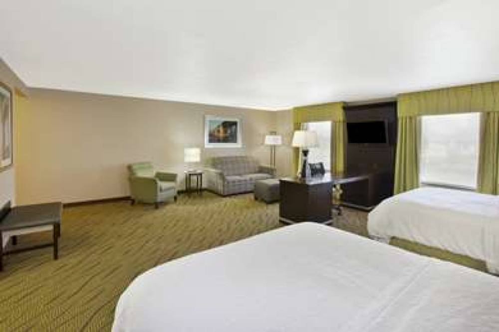 Hampton Inn &amp; Suites Elyria, OH 9