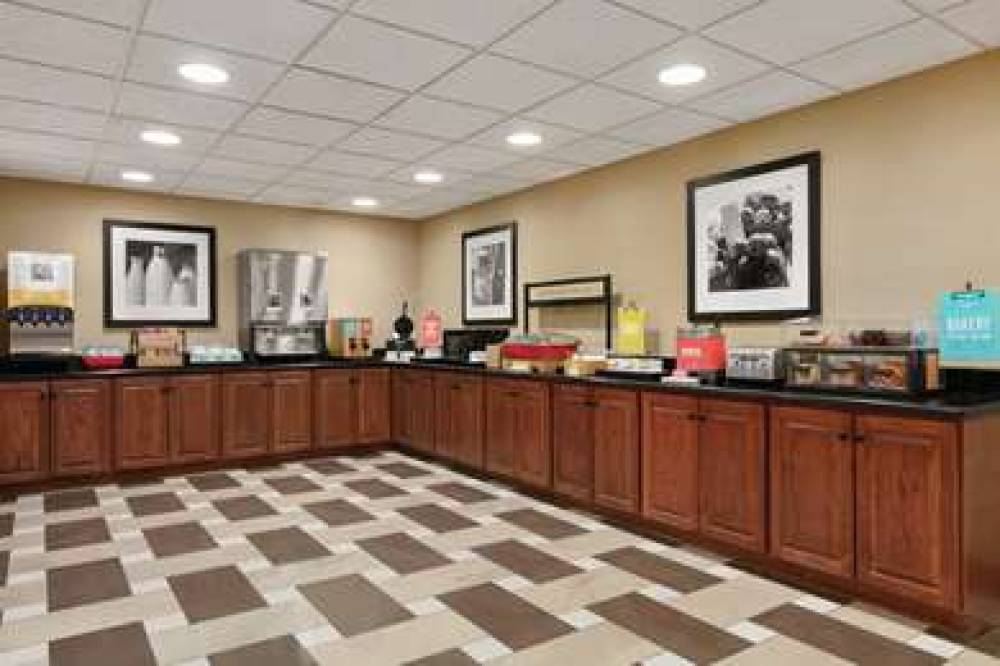 Hampton Inn &amp; Suites Enid, OK 10