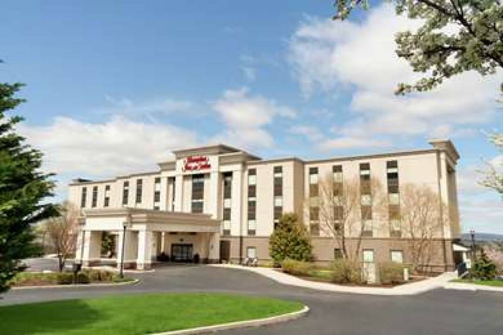 Hampton Inn &amp; Suites Ephrata - Mountain Sprin 1