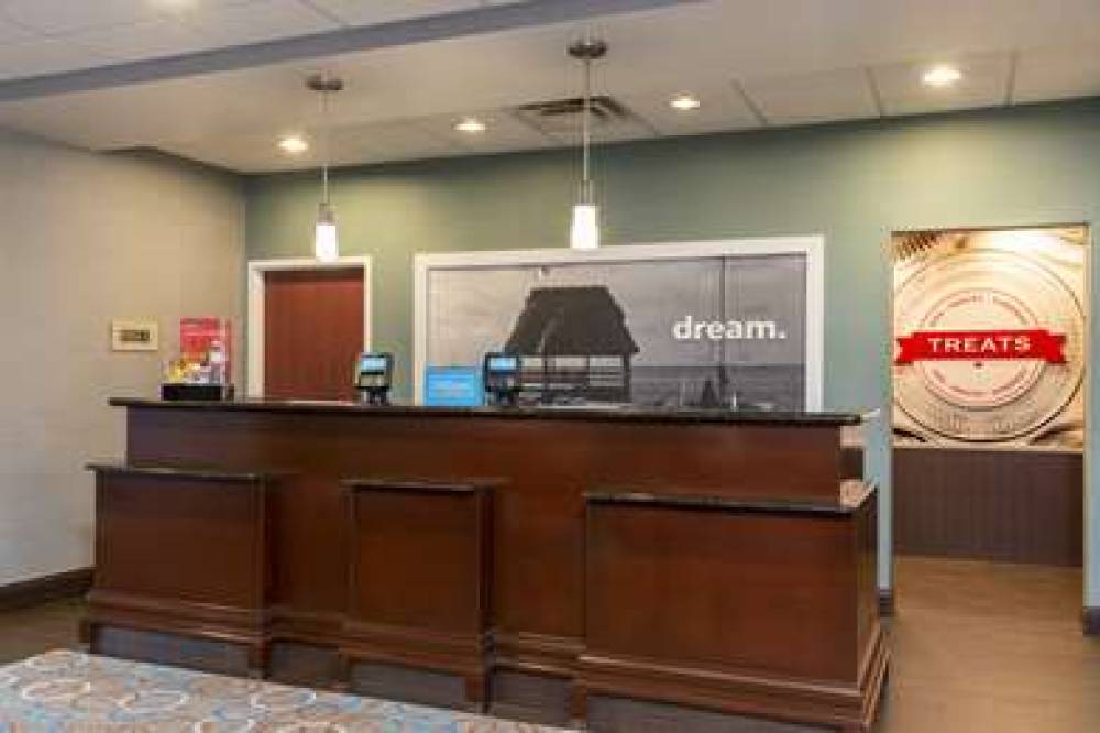 Hampton Inn &amp; Suites Fort Myers-Colonial Blvd. 4