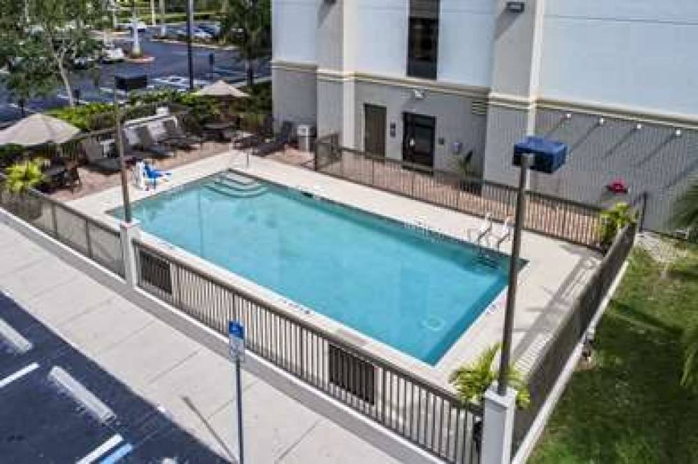 Hampton Inn &amp; Suites Fort Myers-Estero/FGCU,  7