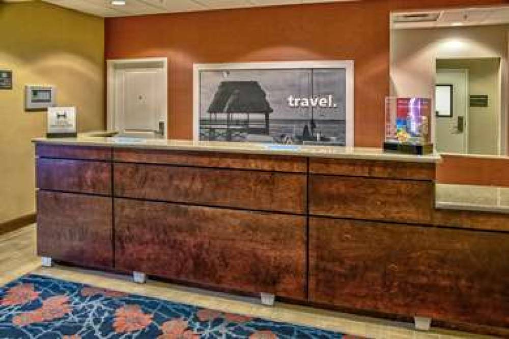 Hampton Inn &amp; Suites Fort Myers-Estero/FGCU,  3