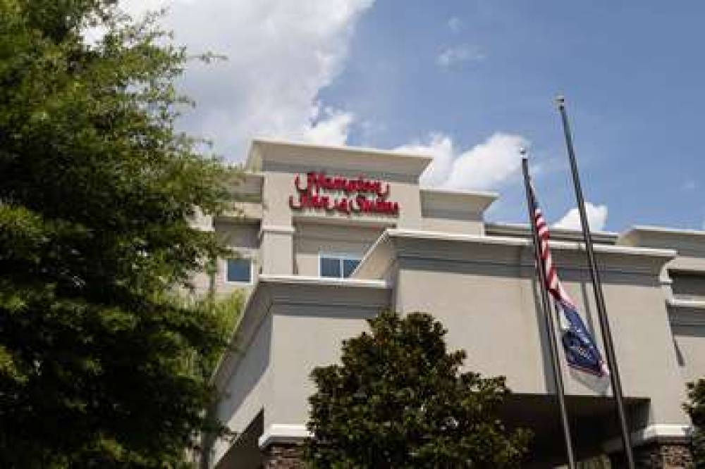 Hampton Inn &amp; Suites Greensboro/Coliseum Area 2