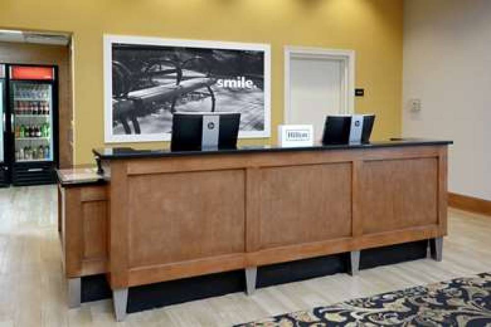 Hampton Inn &amp; Suites Greenville/Spartanburg I 5