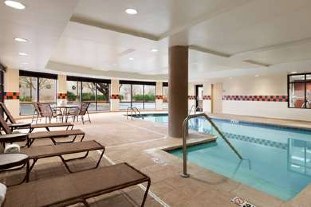 Hampton Inn &amp; Suites Hartford/East Hartford,  9