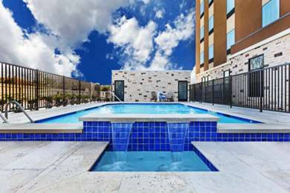 Hampton Inn &amp; Suites Houston/Atascocita, TX 8