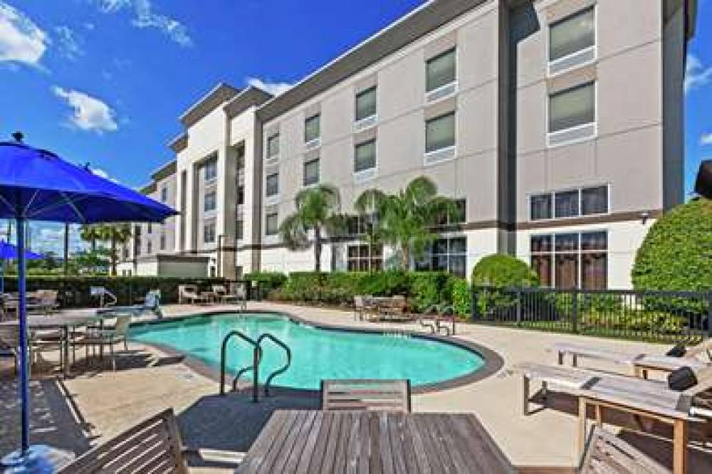 Hampton Inn &amp; Suites Houston-Bush Intercontin 6