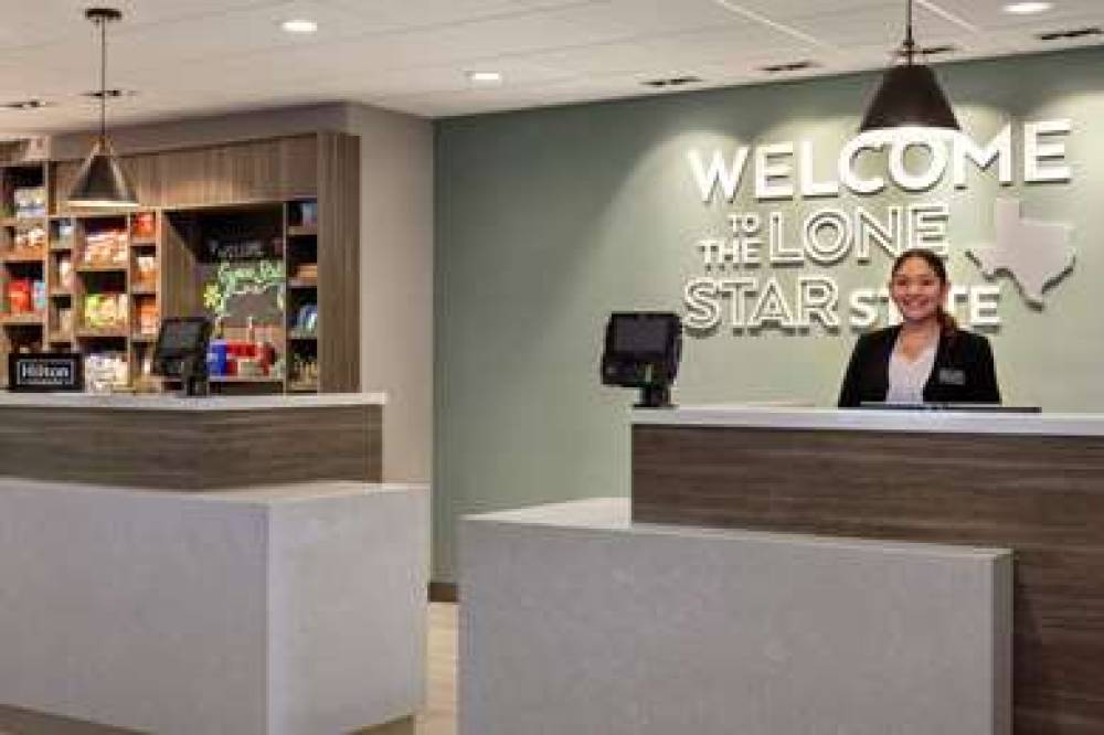 Hampton Inn &amp; Suites Houston-Cypress Station 8