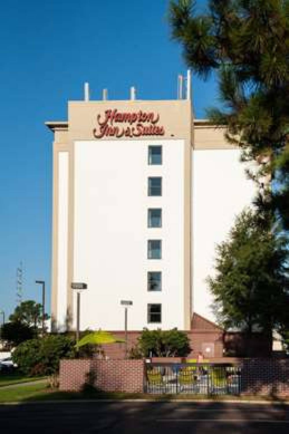 Hampton Inn &amp; Suites Jackson Downtown-Coliseum 4