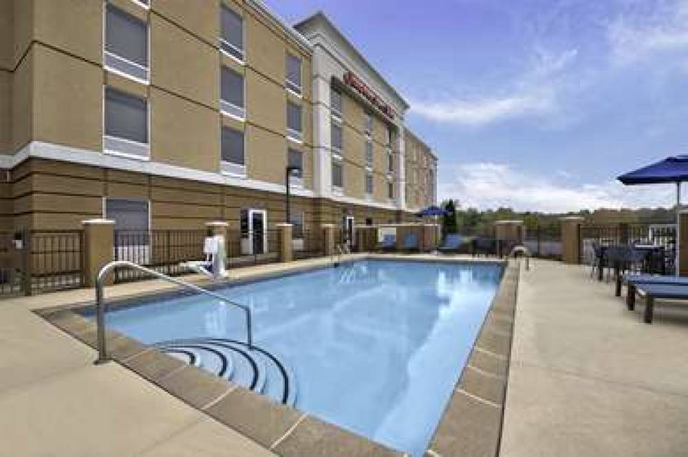 Hampton Inn &amp; Suites Jackson 6