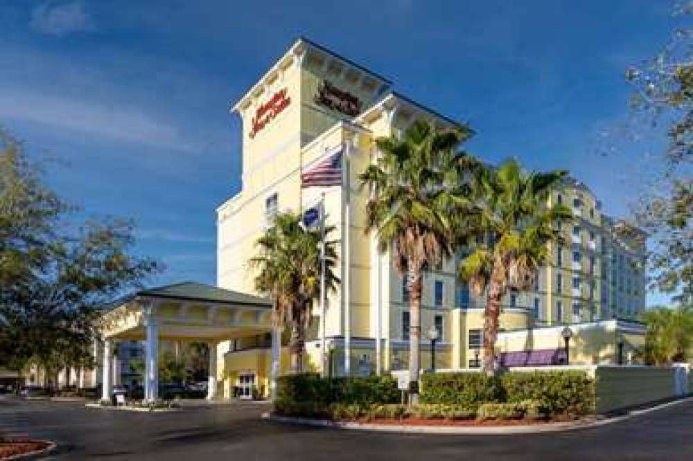 Hampton Inn &amp; Suites Jacksonville Deerwood Pa 1