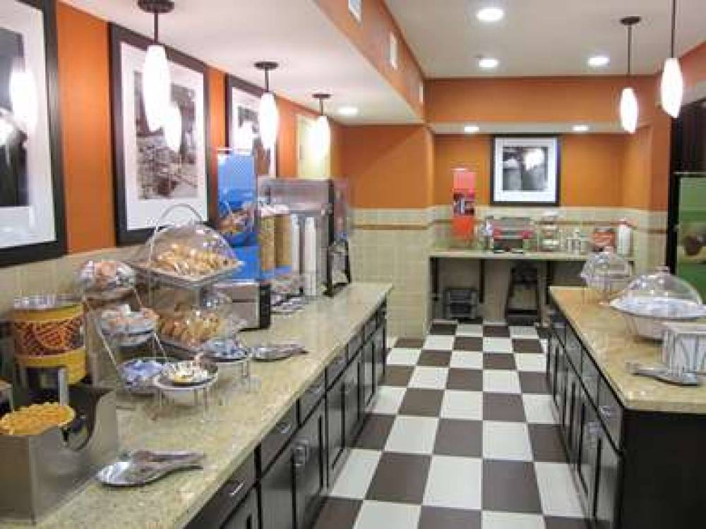 Hampton Inn &amp; Suites Jamestown, ND 4