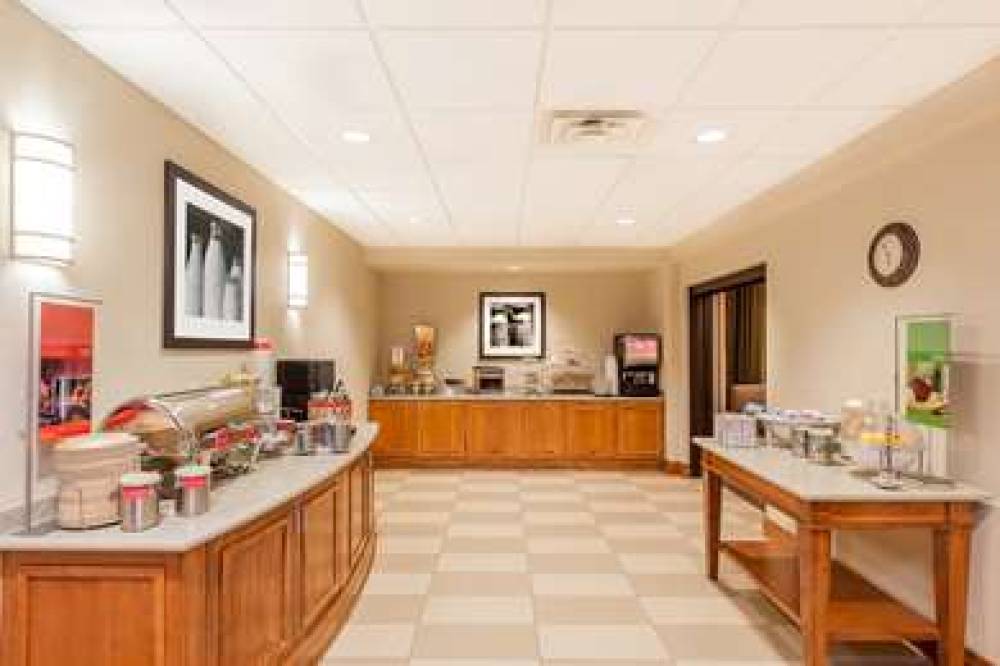 Hampton Inn &amp; Suites Jamestown, NY 8