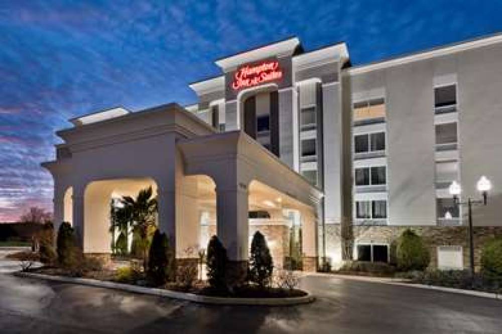 Hampton Inn &amp; Suites Lanett-West Point, AL 1