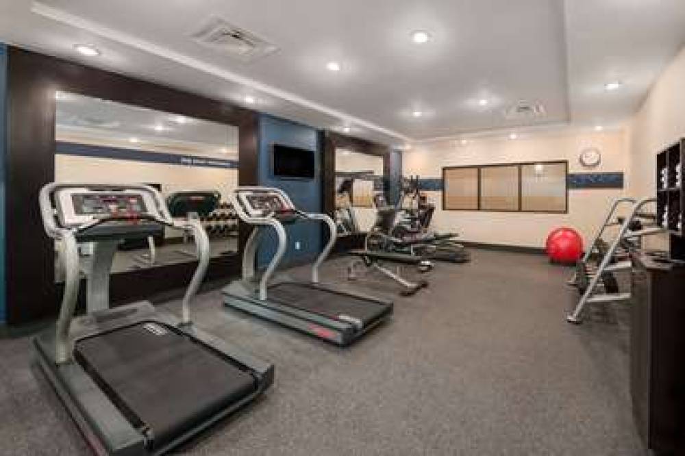 Hampton Inn &amp; Suites Lavonia, GA 10