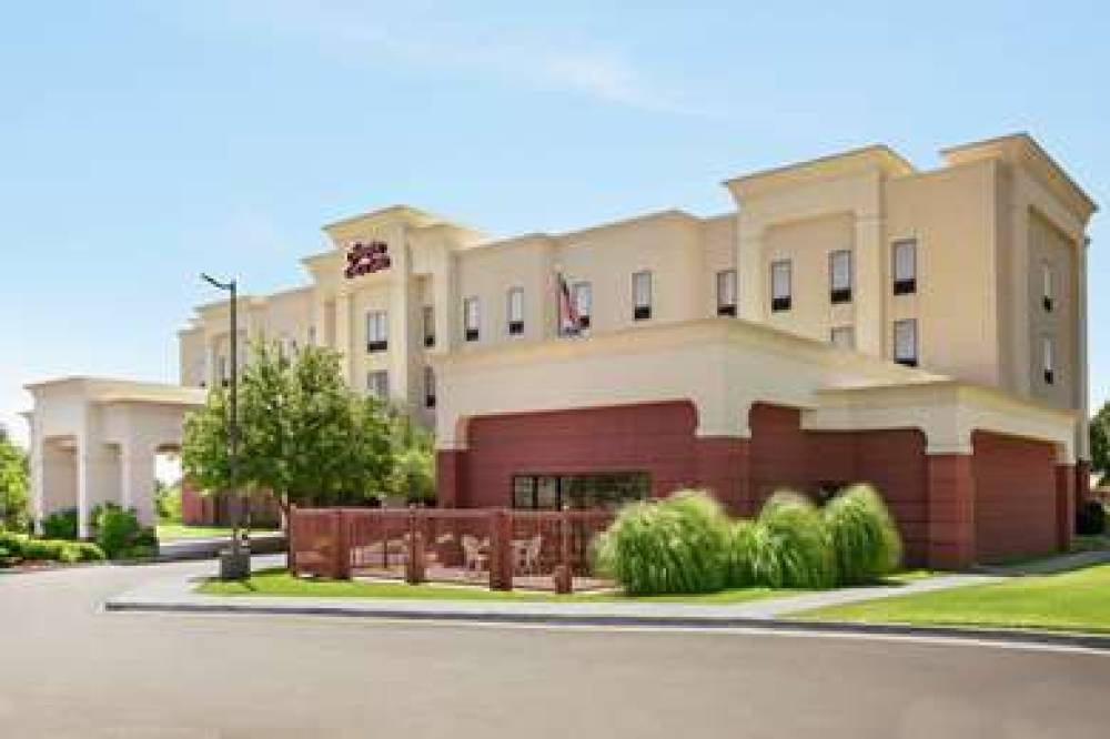 Hampton Inn &amp; Suites Lawton 1