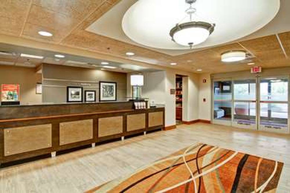 Hampton Inn &amp; Suites Leesburg 5