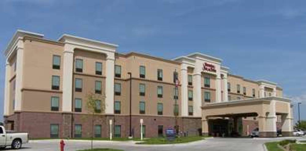 Hampton Inn &amp; Suites Lincoln - Northeast I-80 2