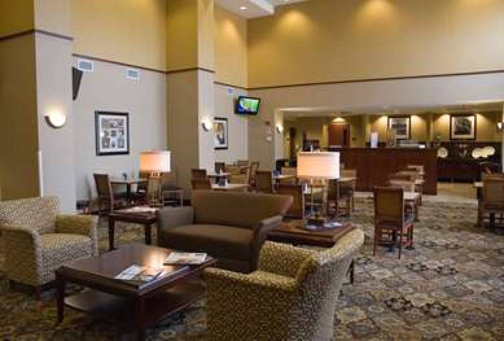 Hampton Inn &amp; Suites Lino Lakes 7