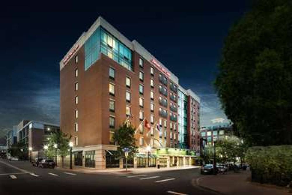 Hampton Inn &amp; Suites Little Rock-Downtown 6