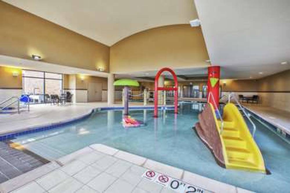 Hampton Inn &amp; Suites Madison-West 7