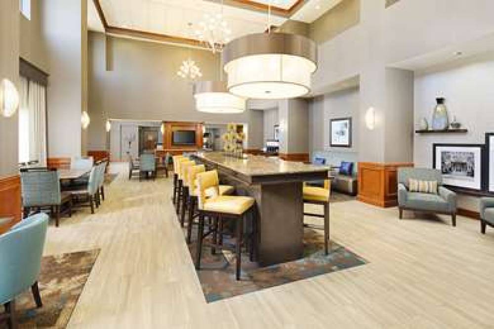 Hampton Inn &amp; Suites Mansfield, TX 7