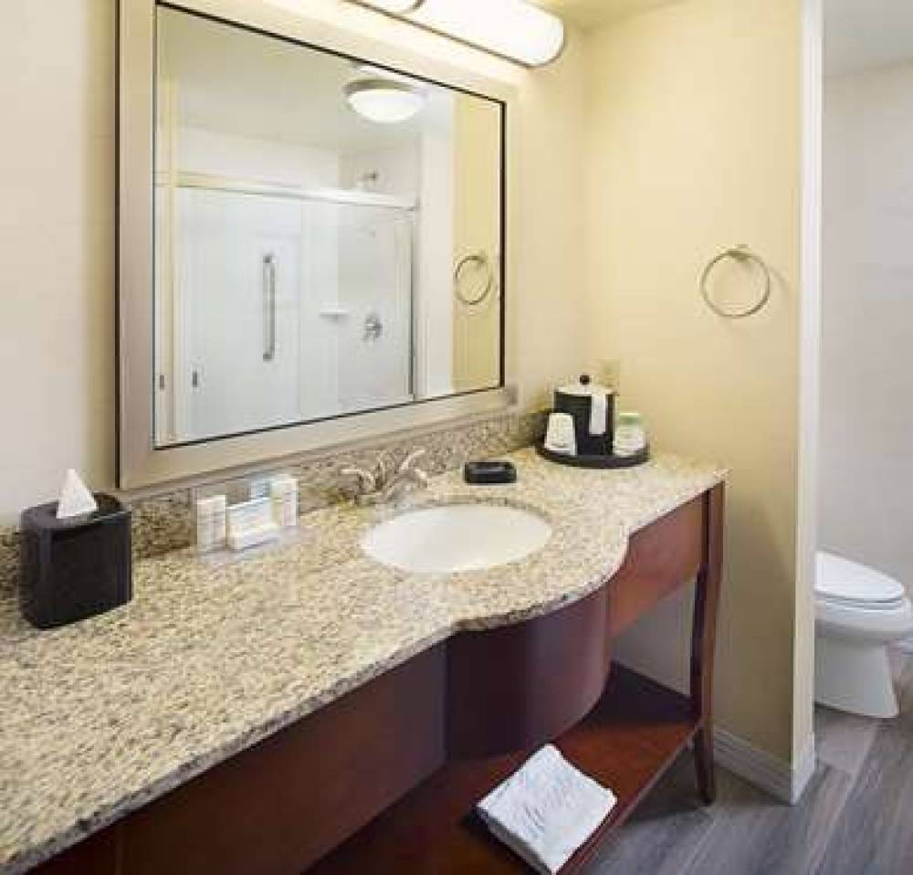 Hampton Inn &amp; Suites Mansfield, TX 10