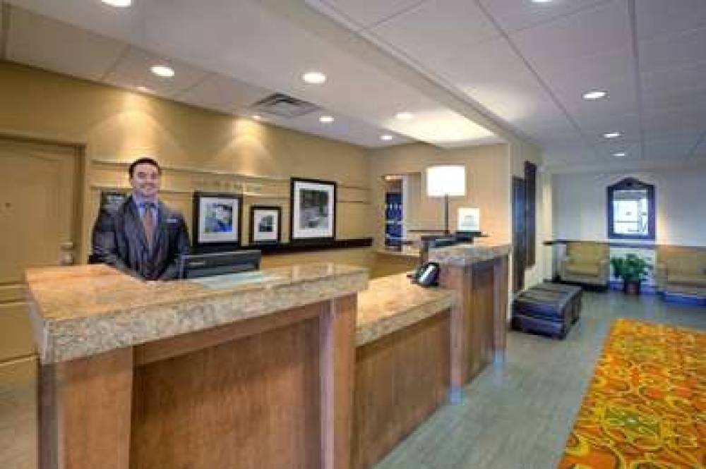 Hampton Inn &amp; Suites McAllen, TX 6