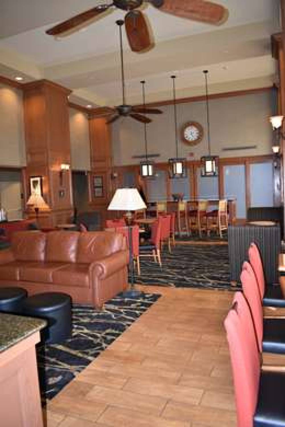 Hampton Inn &amp; Suites Murfreesboro 3