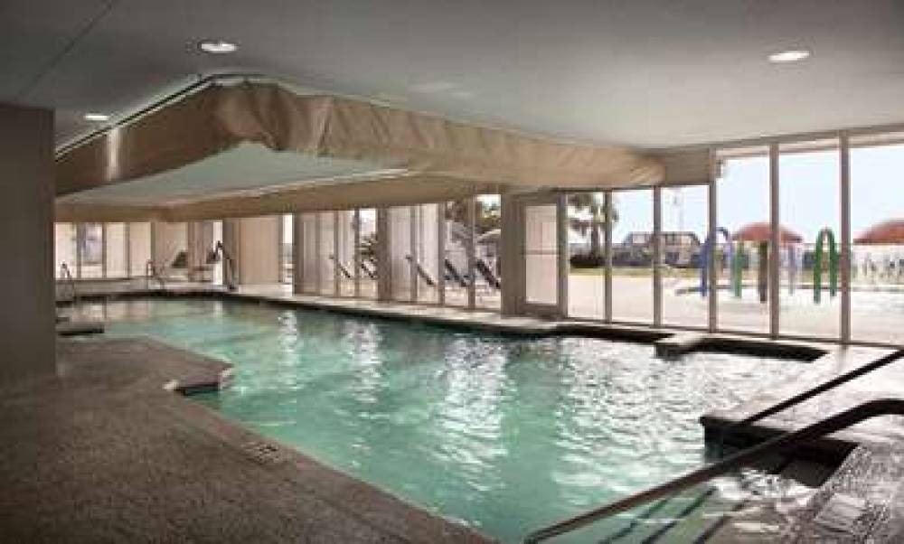 Hampton Inn &amp; Suites Myrtle Beach Oceanfront 8