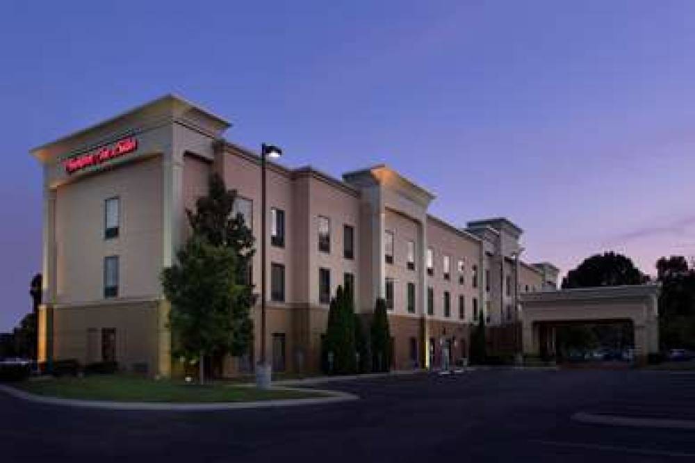 Hampton Inn &amp; Suites Nashville-Smyrna 2