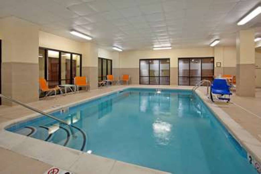 Hampton Inn &amp; Suites Nashville-Smyrna 9