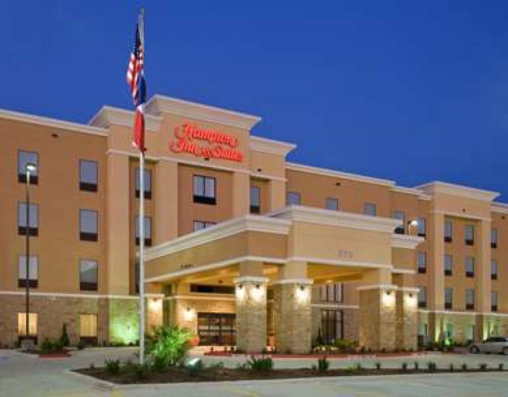 Hampton Inn &amp; Suites New Braunfels, TX 1