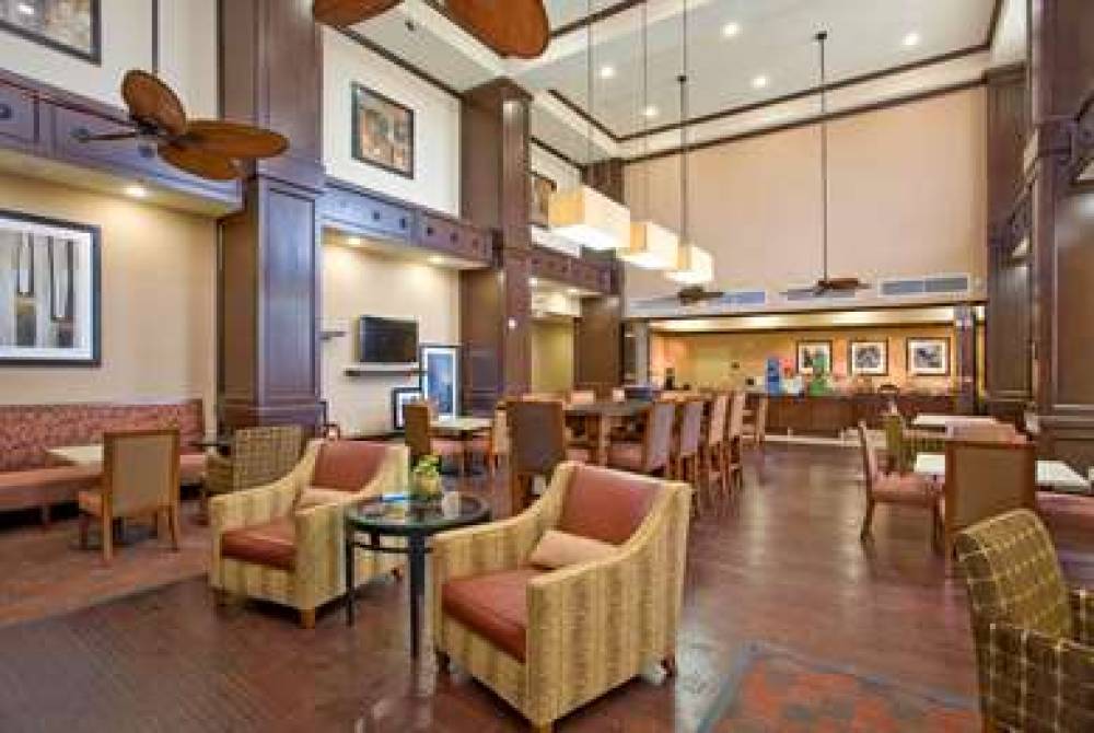 Hampton Inn &amp; Suites New Braunfels, TX 8