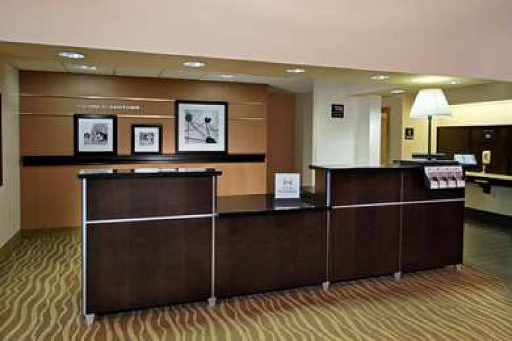 Hampton Inn &amp; Suites Newtown, PA 5