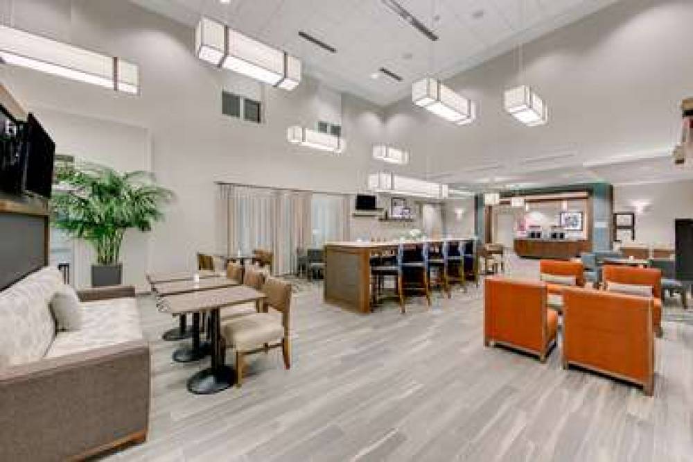 Hampton Inn &amp; Suites North Houston/Spring 6