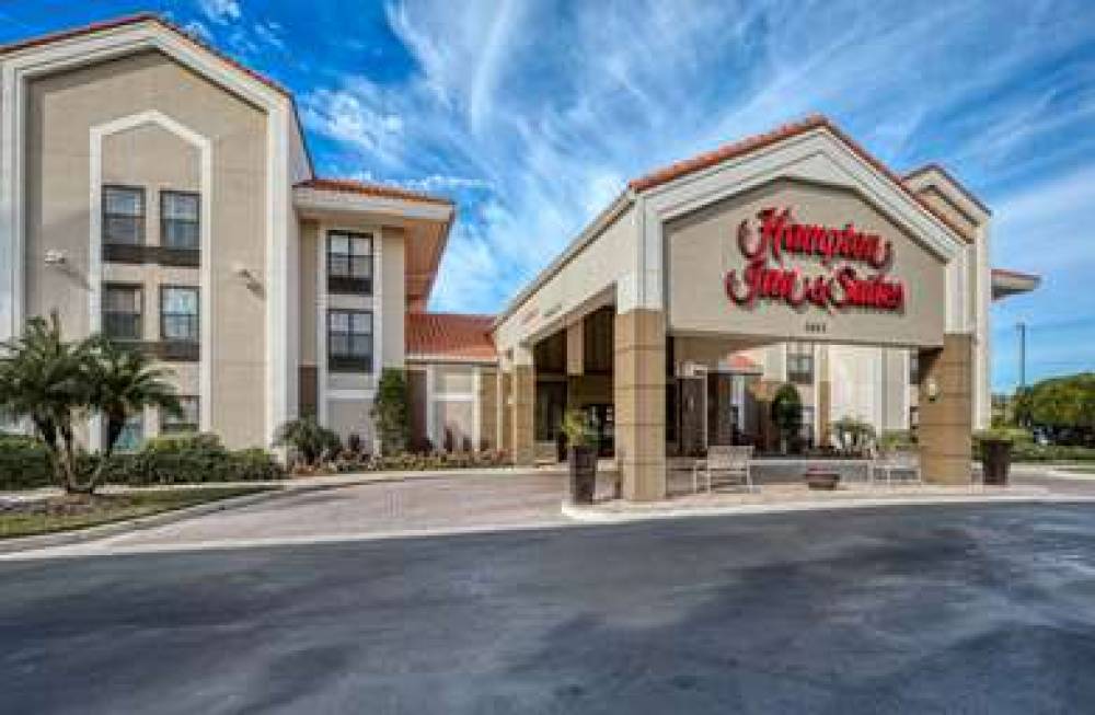 Hampton Inn &amp; Suites Orlando/East UCF Area, FL 3