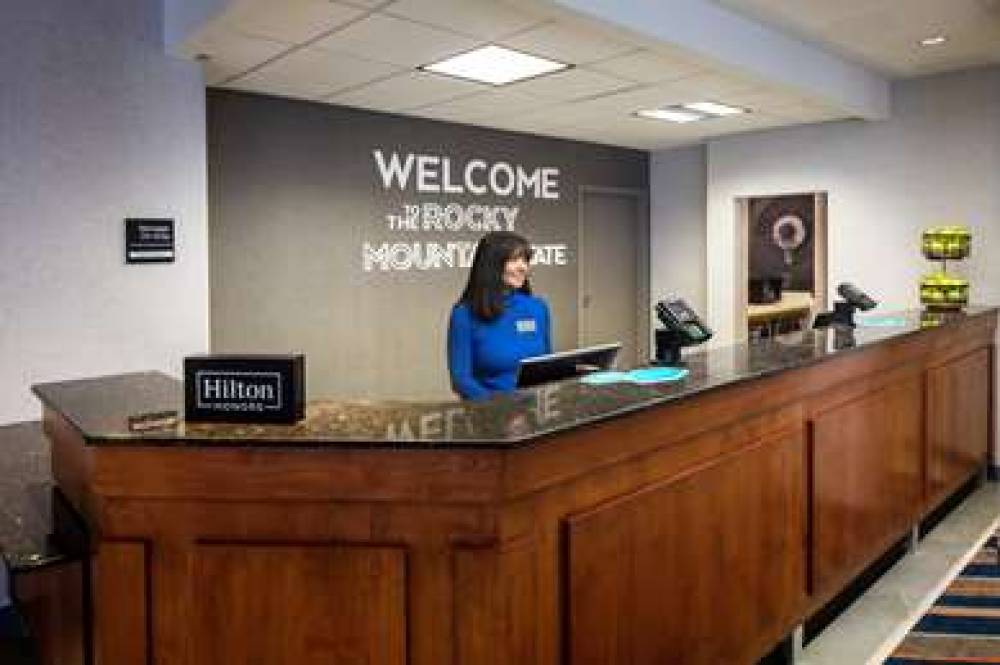 Hampton Inn &amp; Suites Parker 6