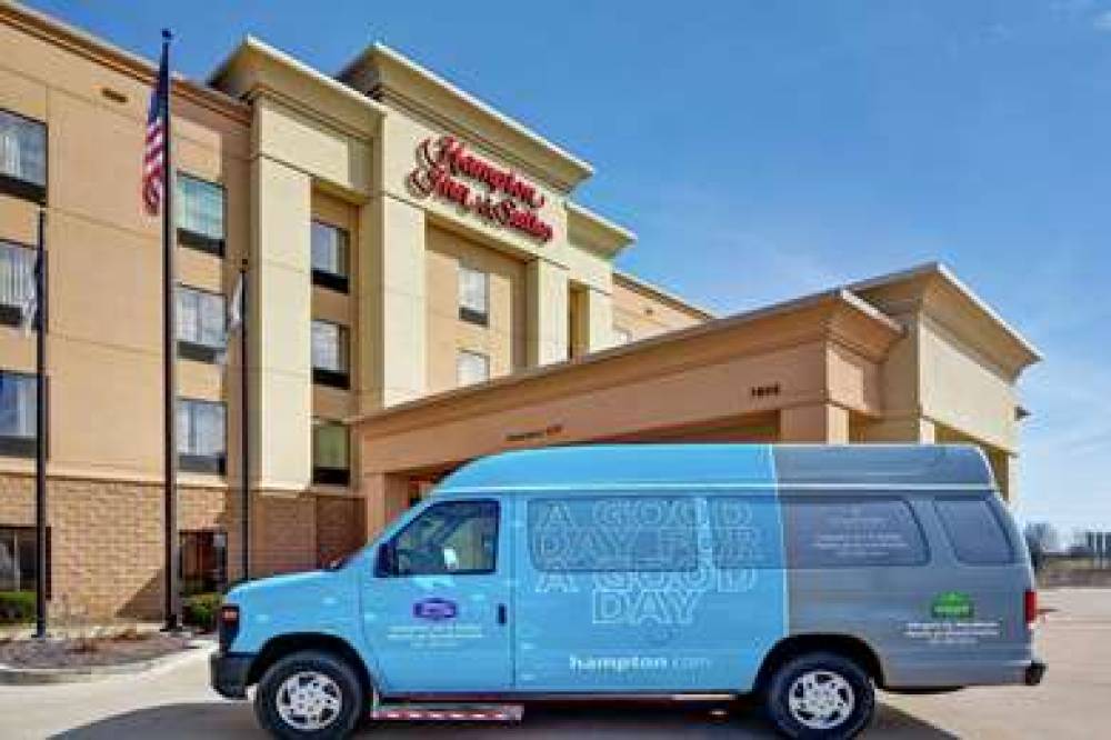 Hampton Inn &amp; Suites Peoria At Grand Prairie, 2