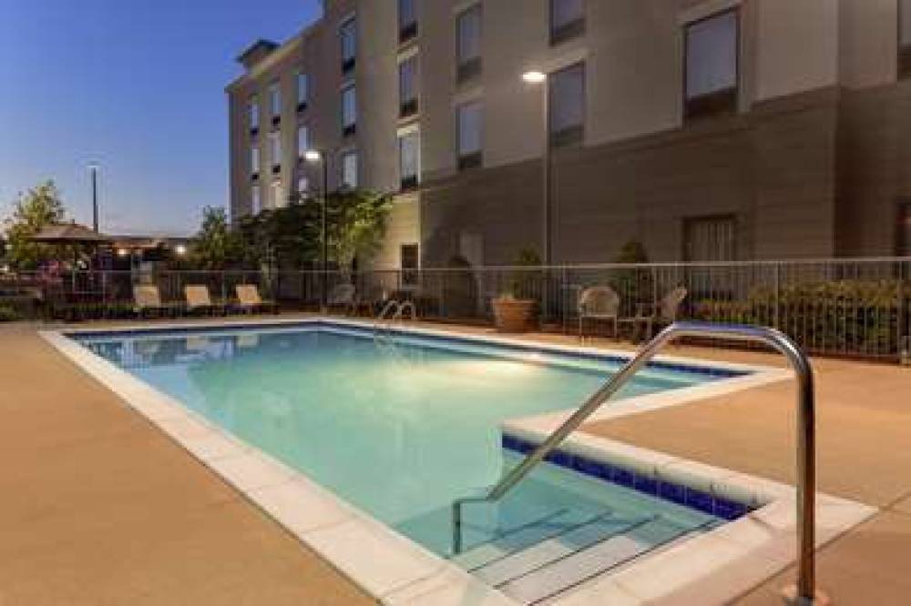 Hampton Inn &amp; Suites Prattville, AL 6