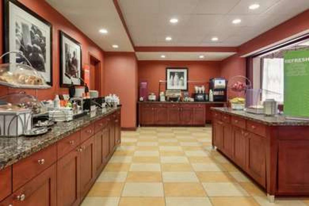 Hampton Inn &amp; Suites Prattville, AL 8