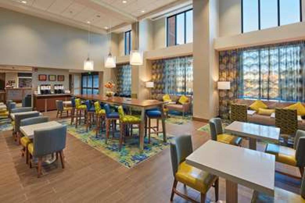 Hampton Inn &amp; Suites Sacramento At CSUS 8