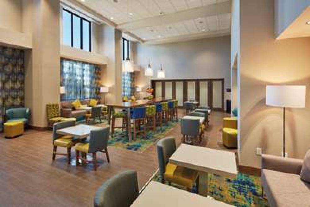 Hampton Inn &amp; Suites Sacramento At CSUS 9